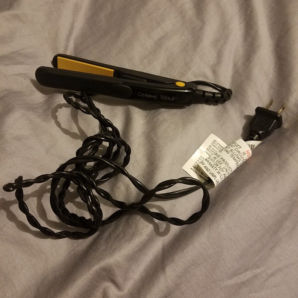 Mini Travel Flat Iron .5 inch